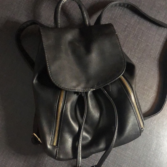 Mini Backpack - Picture 2 of 4